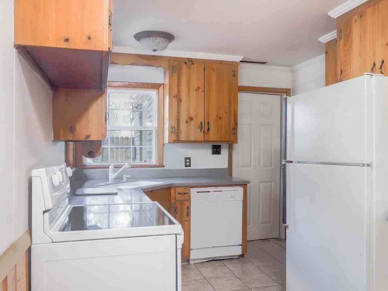 403 Granade St - Photo 5 of 21