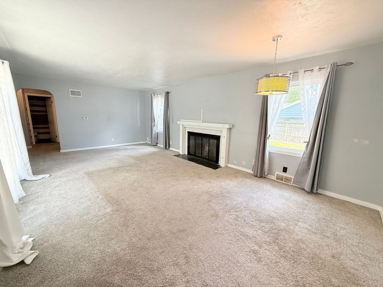 31 University Ct - Photo 5 of 13