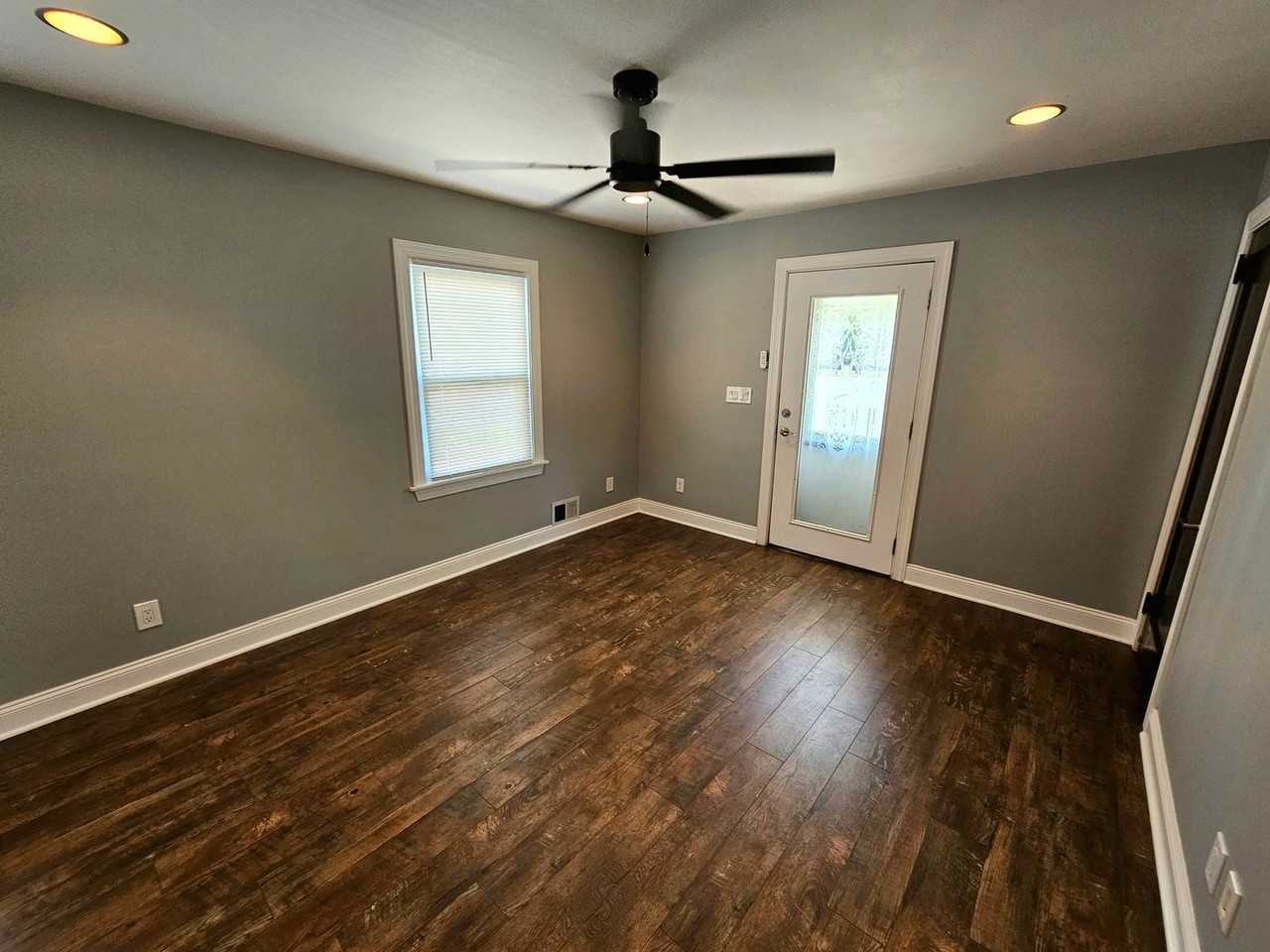 707 Steiner St - Photo 3 of 26