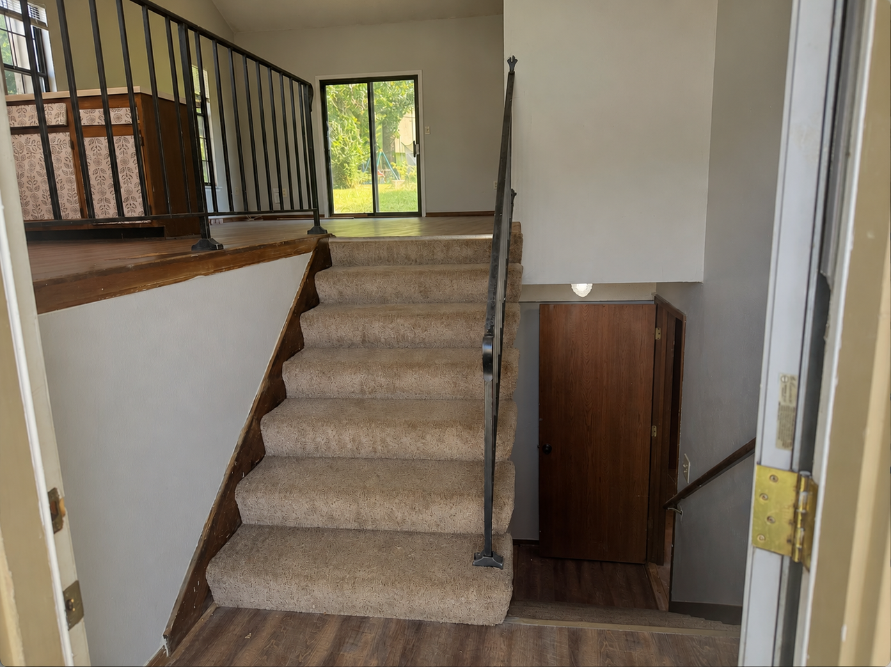 825 825 - 827 N. 89th Ct. - Photo 7 of 20