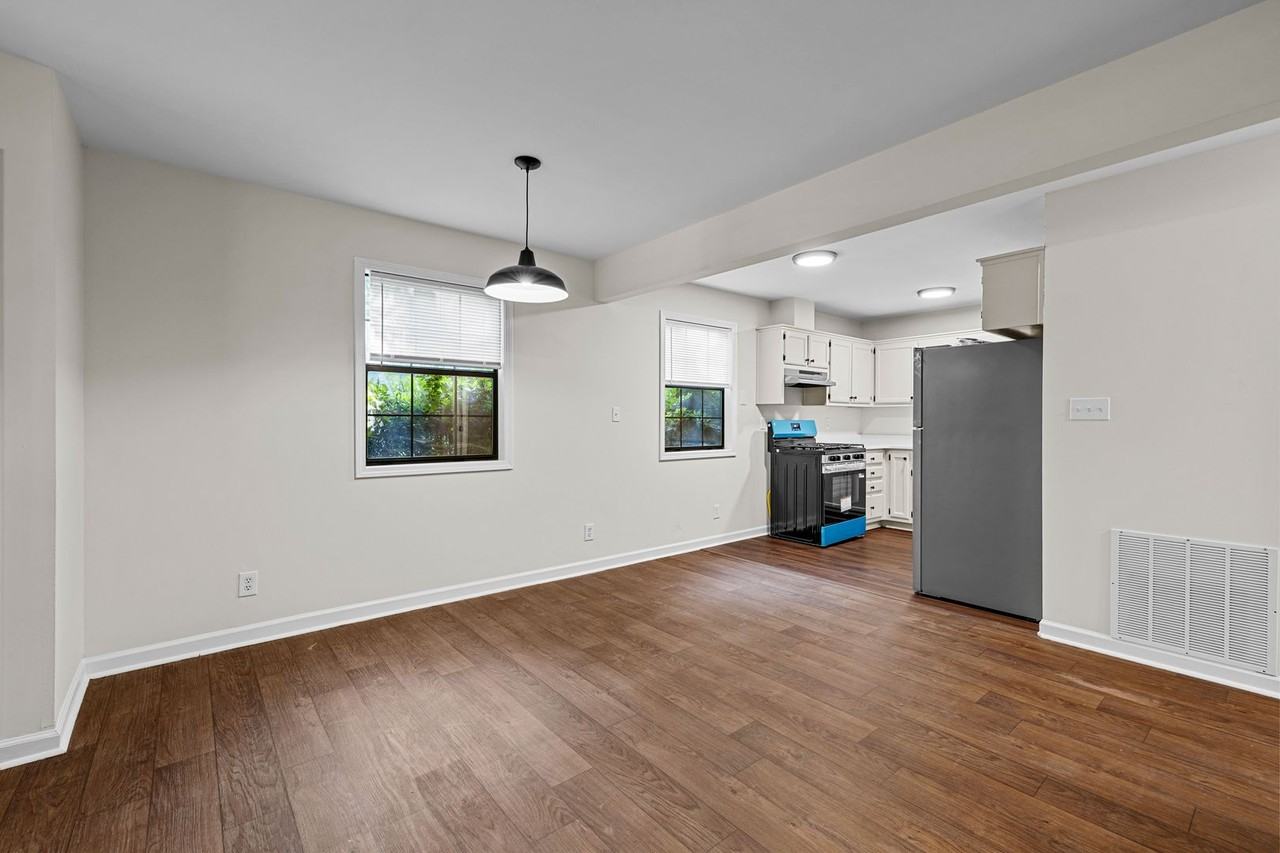 129 Valleywood Rd #A - Photo 6 of 14