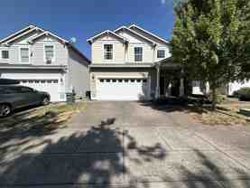 5042 Ne Schoeler Cir - Photo 1 of 1