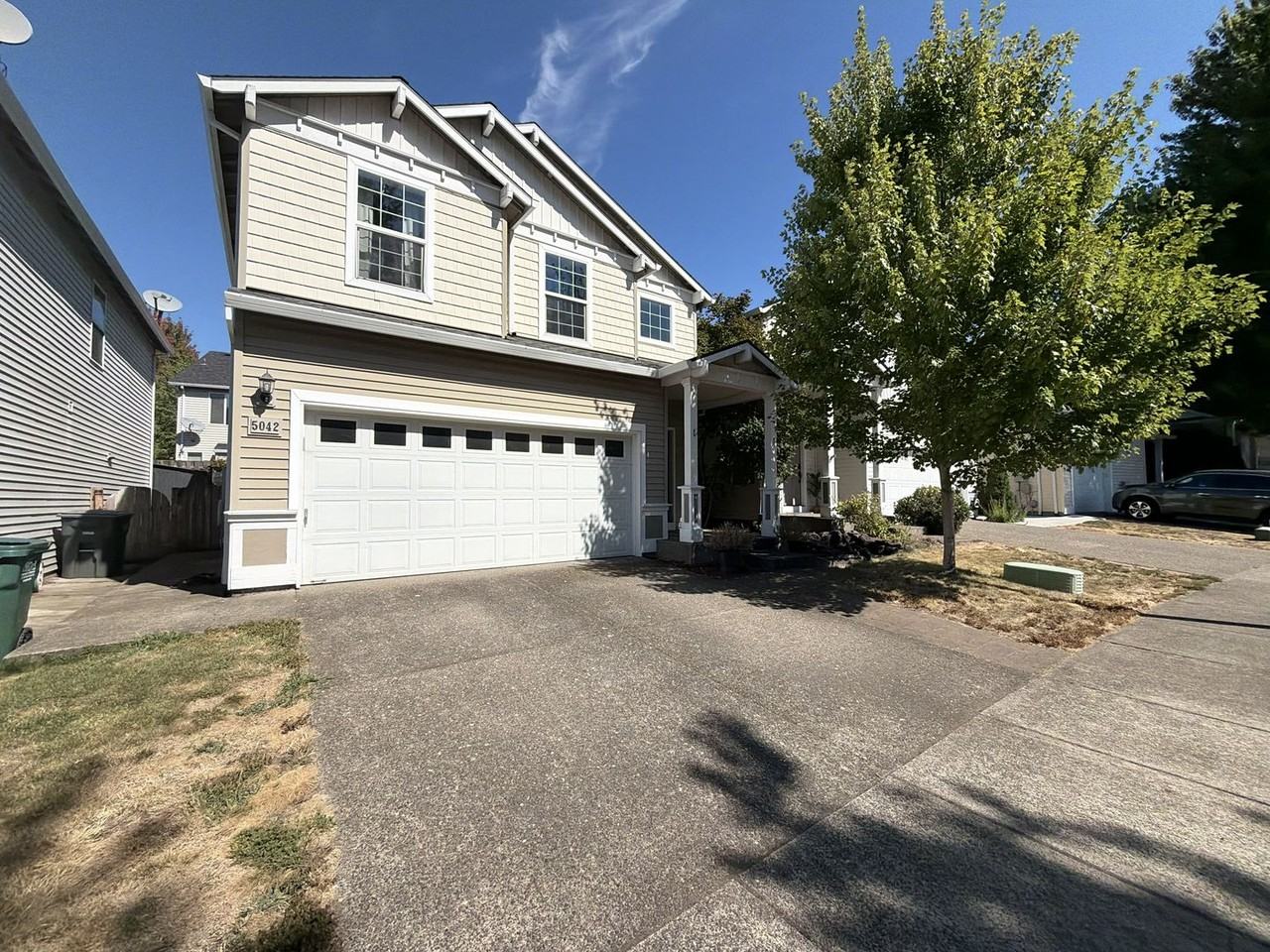 5042 Ne Schoeler Cir - Photo 4 of 45