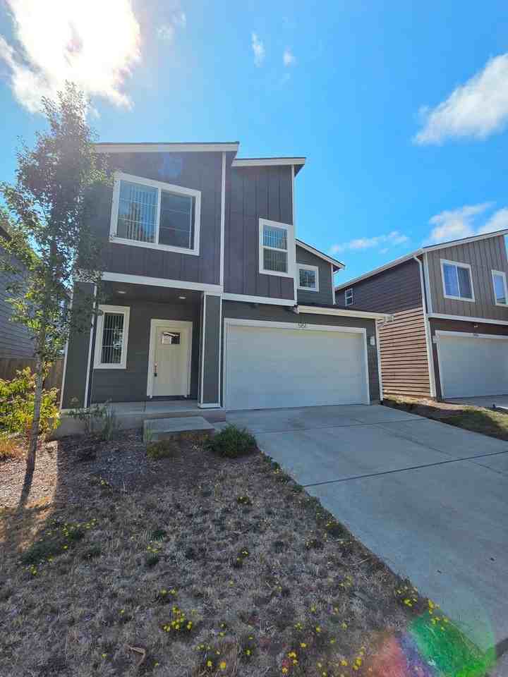 5151 Sophie St - Photo 3 of 38