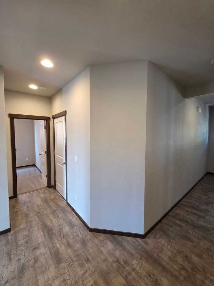 5151 Sophie St - Photo 5 of 38