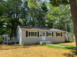 featured image of 322 Cochlin St