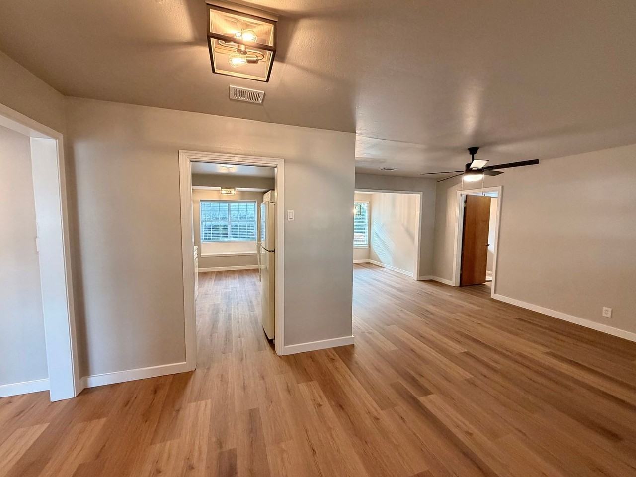 5101 Guadalupe St - Photo 3 of 50