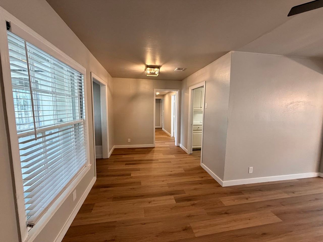 5101 Guadalupe St - Photo 4 of 50