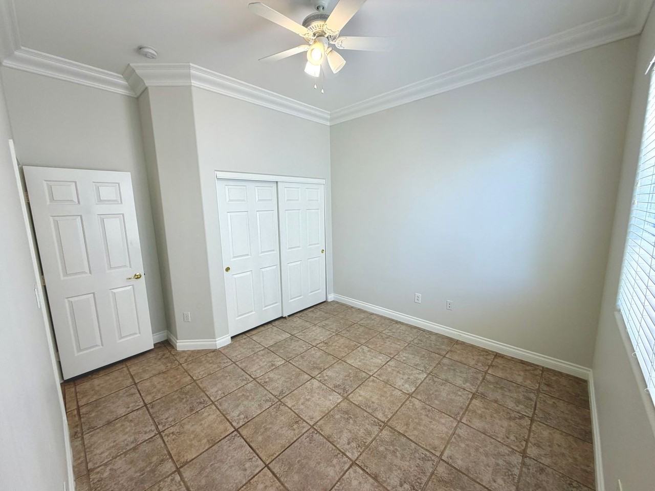 322 Turtle Peak Ave - Photo 6 of 36