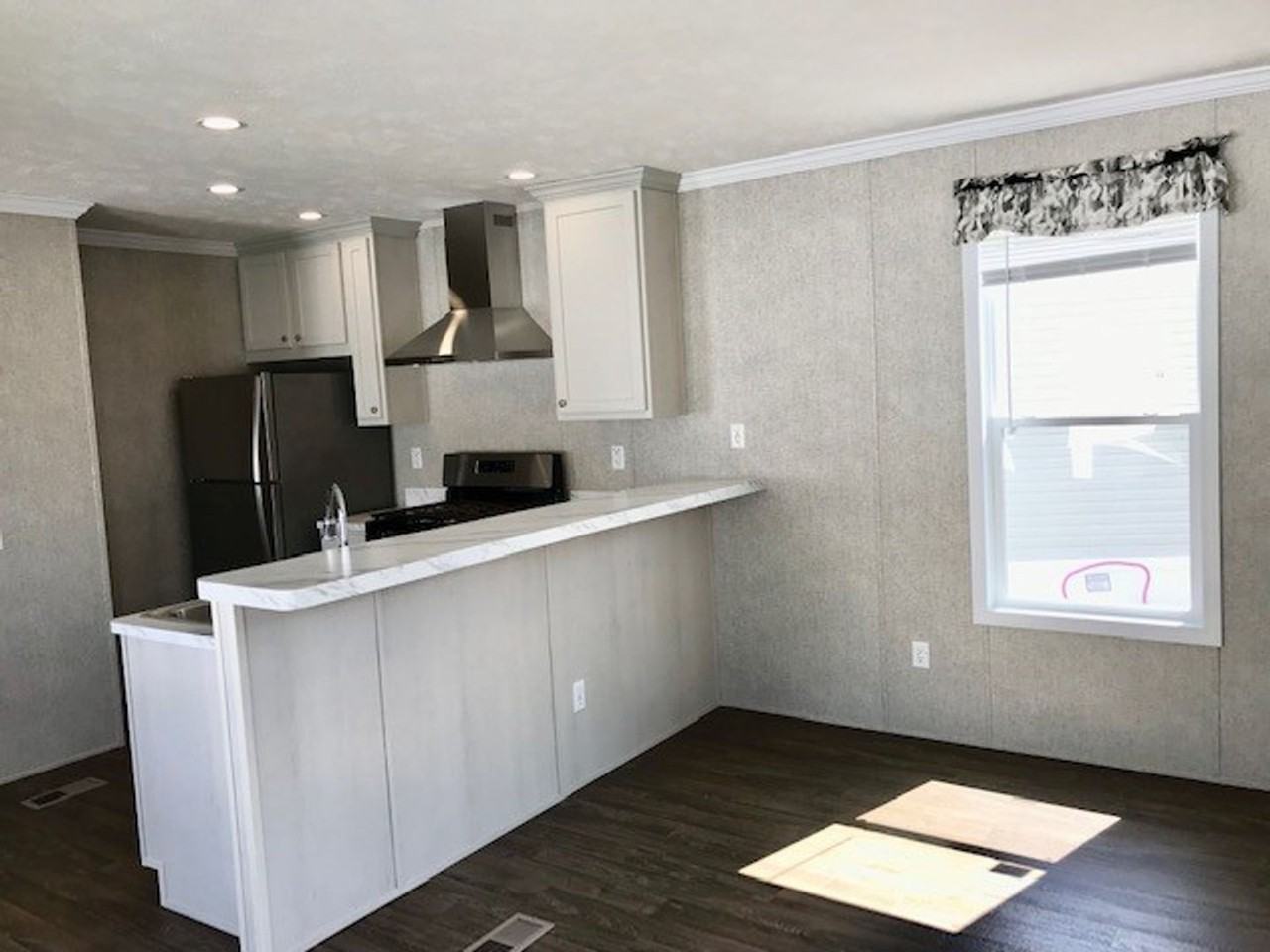 HAZELHURST Mobile Home Park - Photo 3 of 32