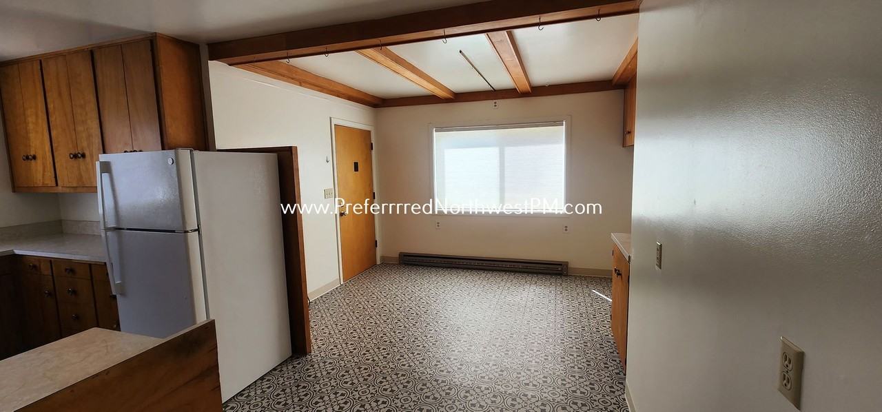 788 W 11th Ave - Photo 5 of 13