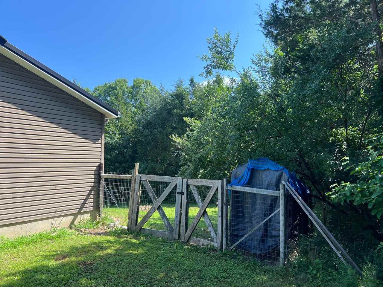 11205 Cumberland Gap Dr - Photo 2 of 22