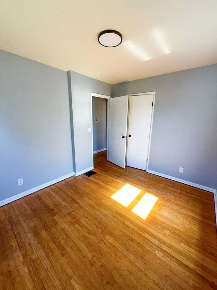 569 James Rd - Photo 7 of 15