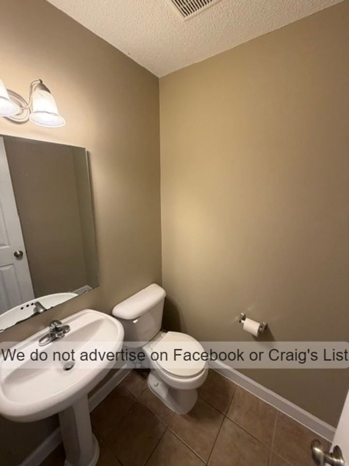 226 Leggett Dr - Photo 7 of 21
