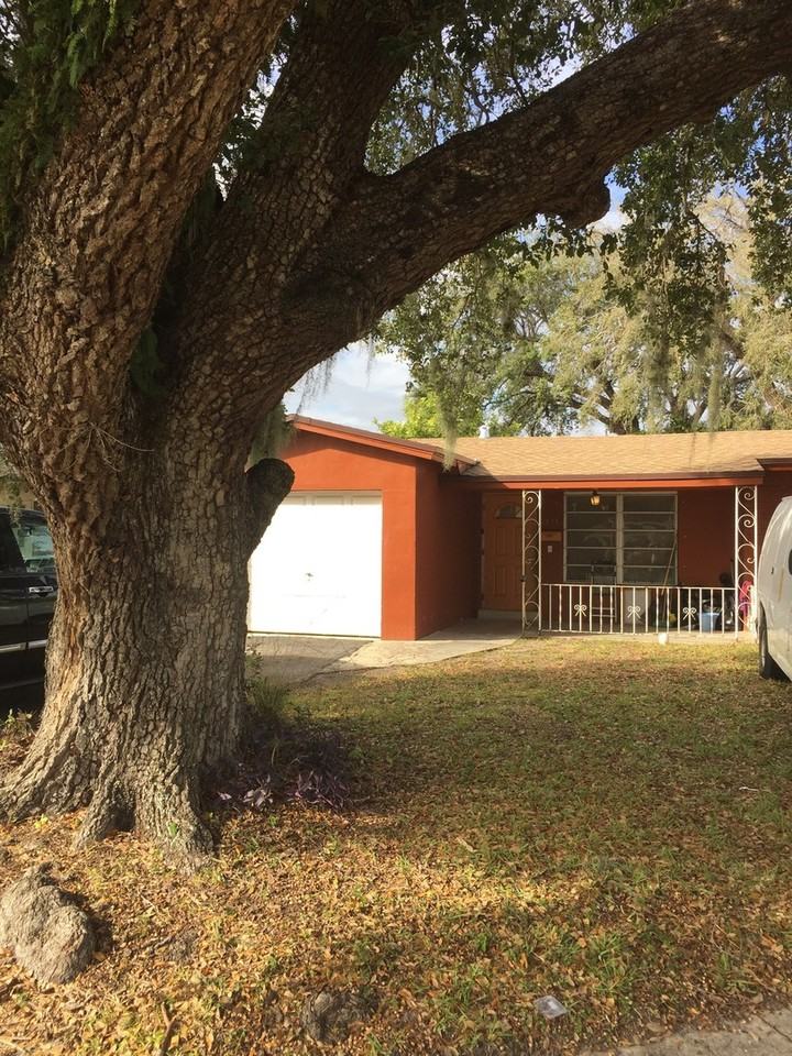 3631 Nw 9th Ct - Photo 2 of 19
