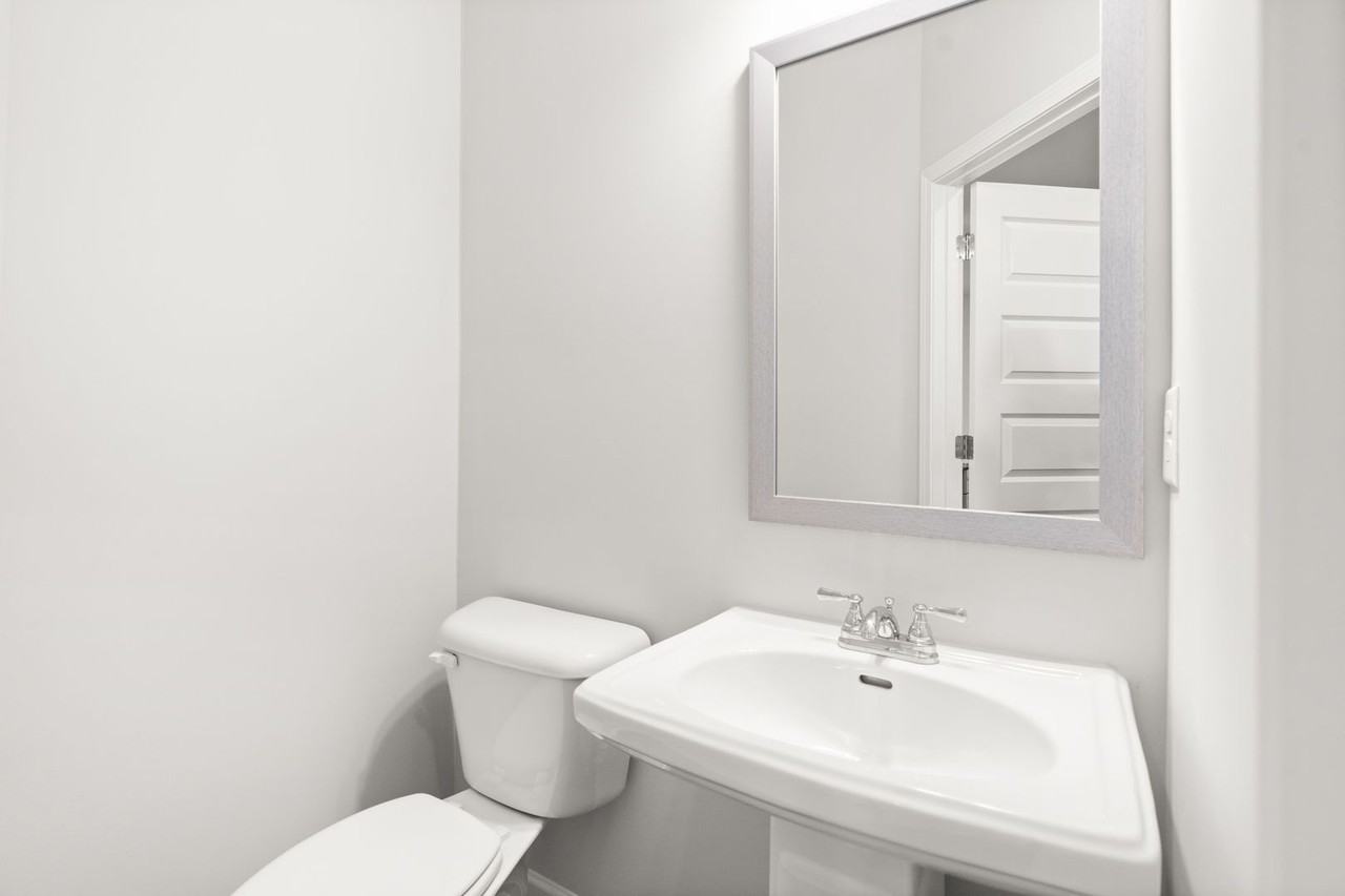 2426 Peak Ridge Ln - Photo 4 of 28
