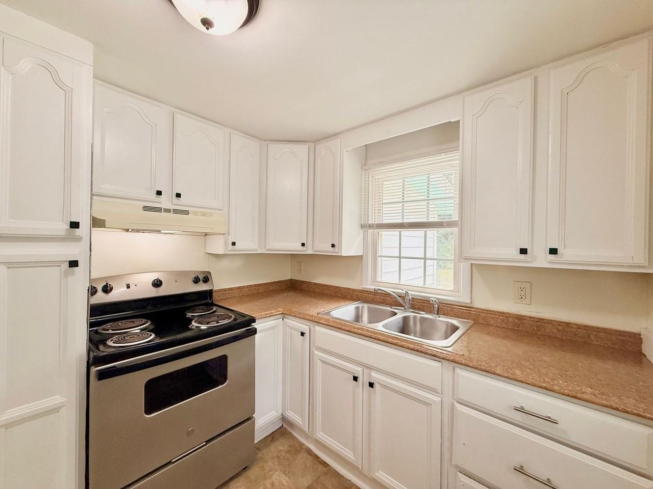 620 Forksville Rd - Photo 7 of 19