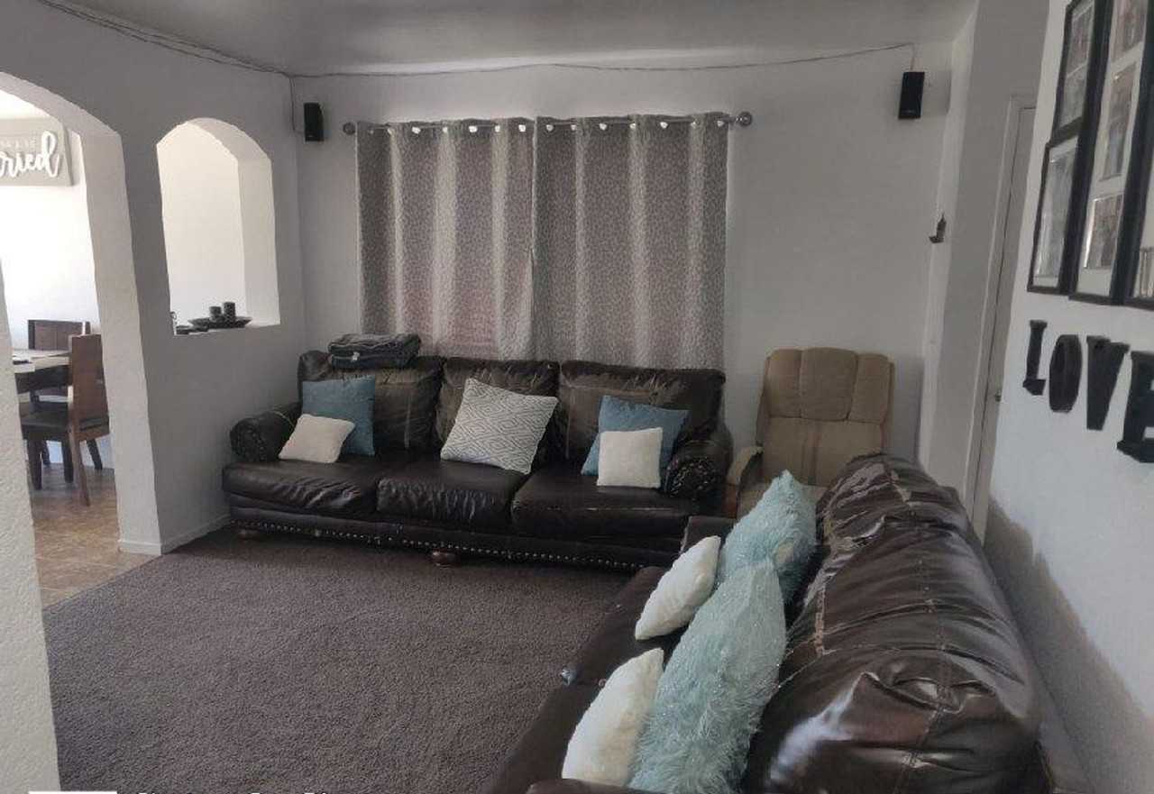 240 Morongo Dr - Photo 5 of 9