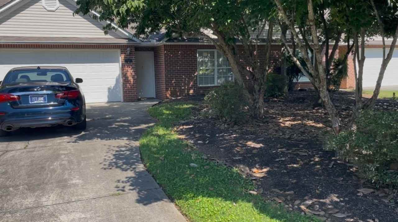 206 Concord Rd - Photo 2 of 14
