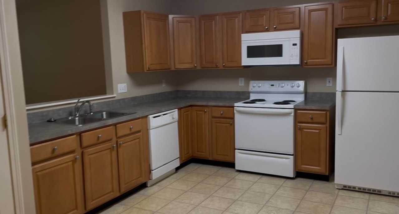 206 Concord Rd - Photo 7 of 14
