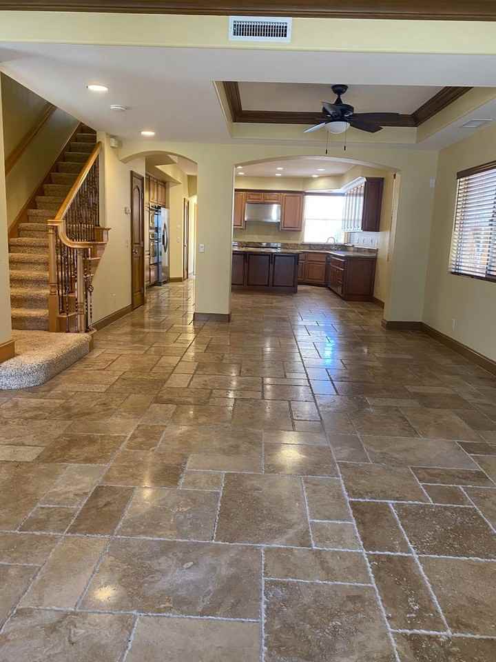 318 9th St - Photo 7 of 50