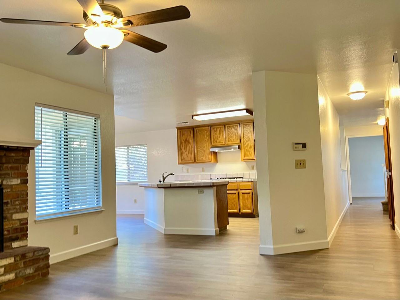 1342 Kingswood Dr - Photo 2 of 28