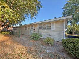 featured image of 925 S Link Ave