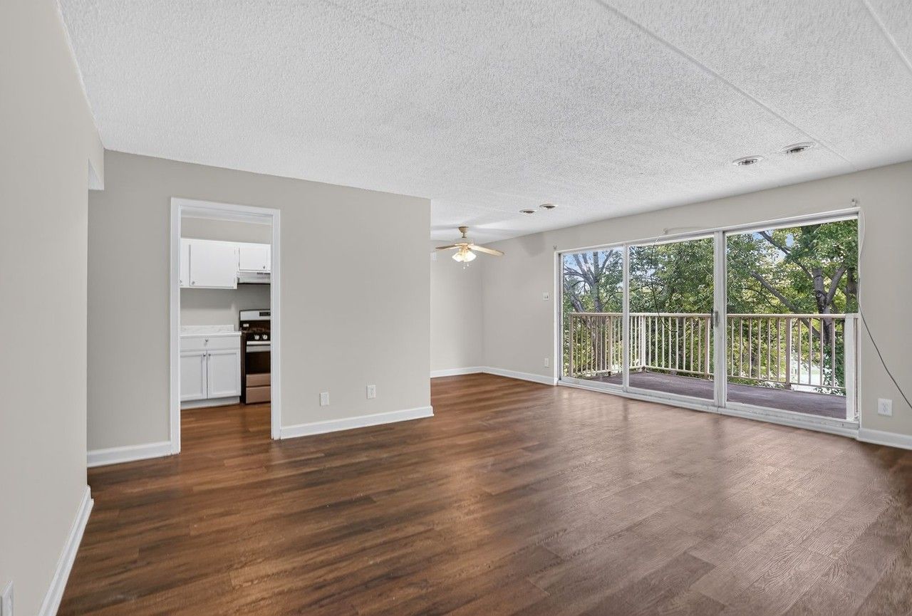 5703 Indian Ct #15 - Photo 6 of 17