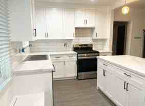 4126 W Toluca Lake Ave - Photo 1 of 1