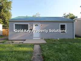 featured image of 2614 Fowler St