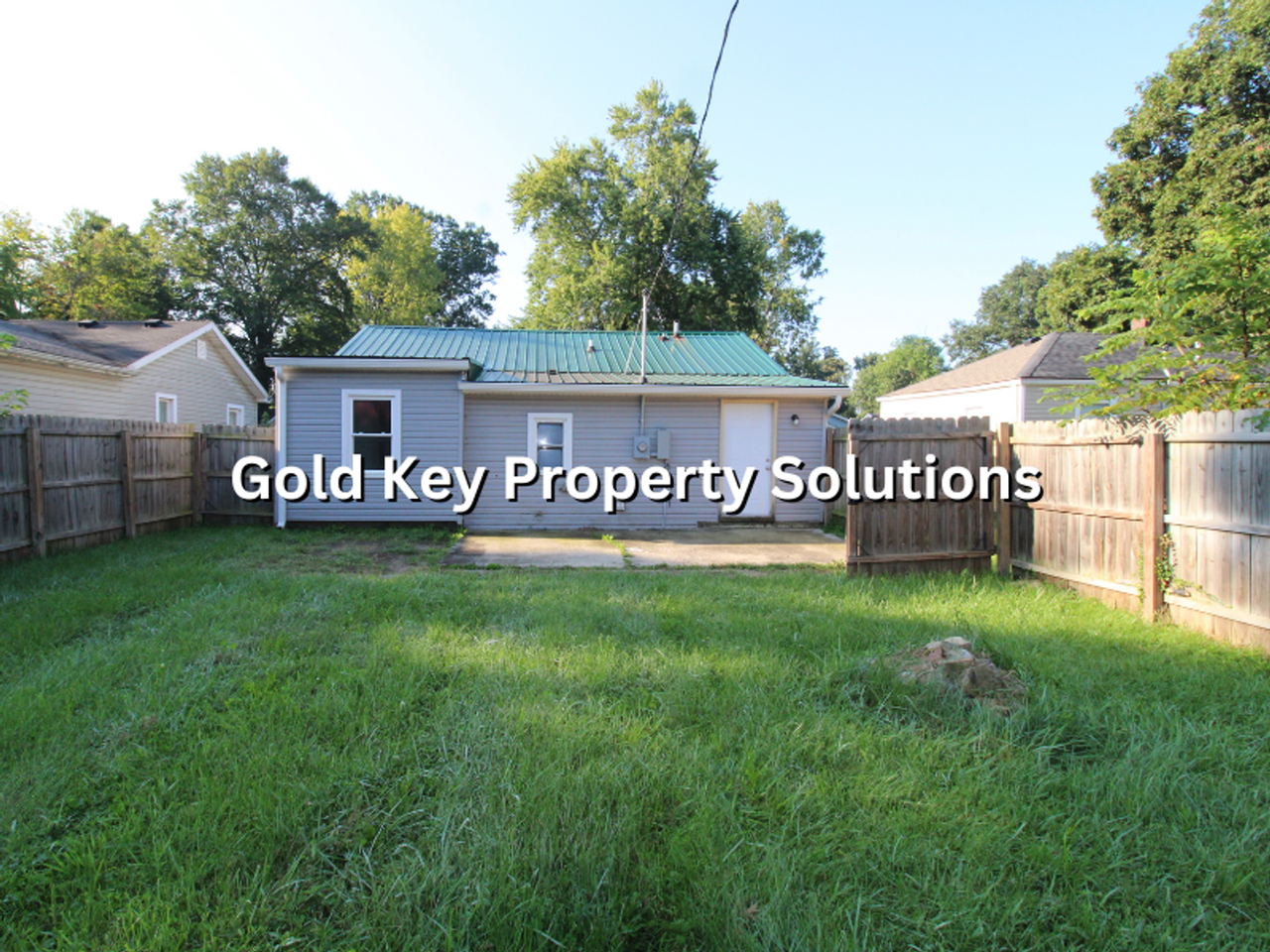 2614 Fowler St - Photo 4 of 20