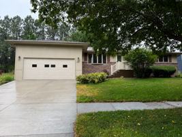 featured image of 2003 Skyline Dr