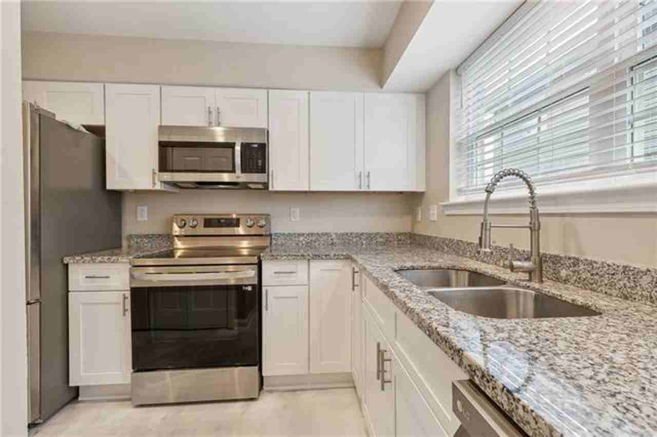 2816 Richland St Apt C - Photo 4 of 12