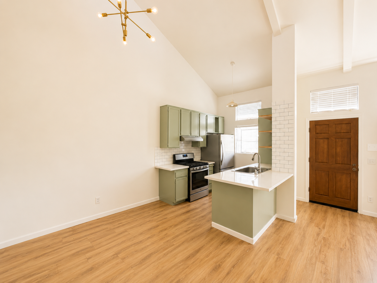 3744 Arnold Ave #5 - Photo 7 of 20
