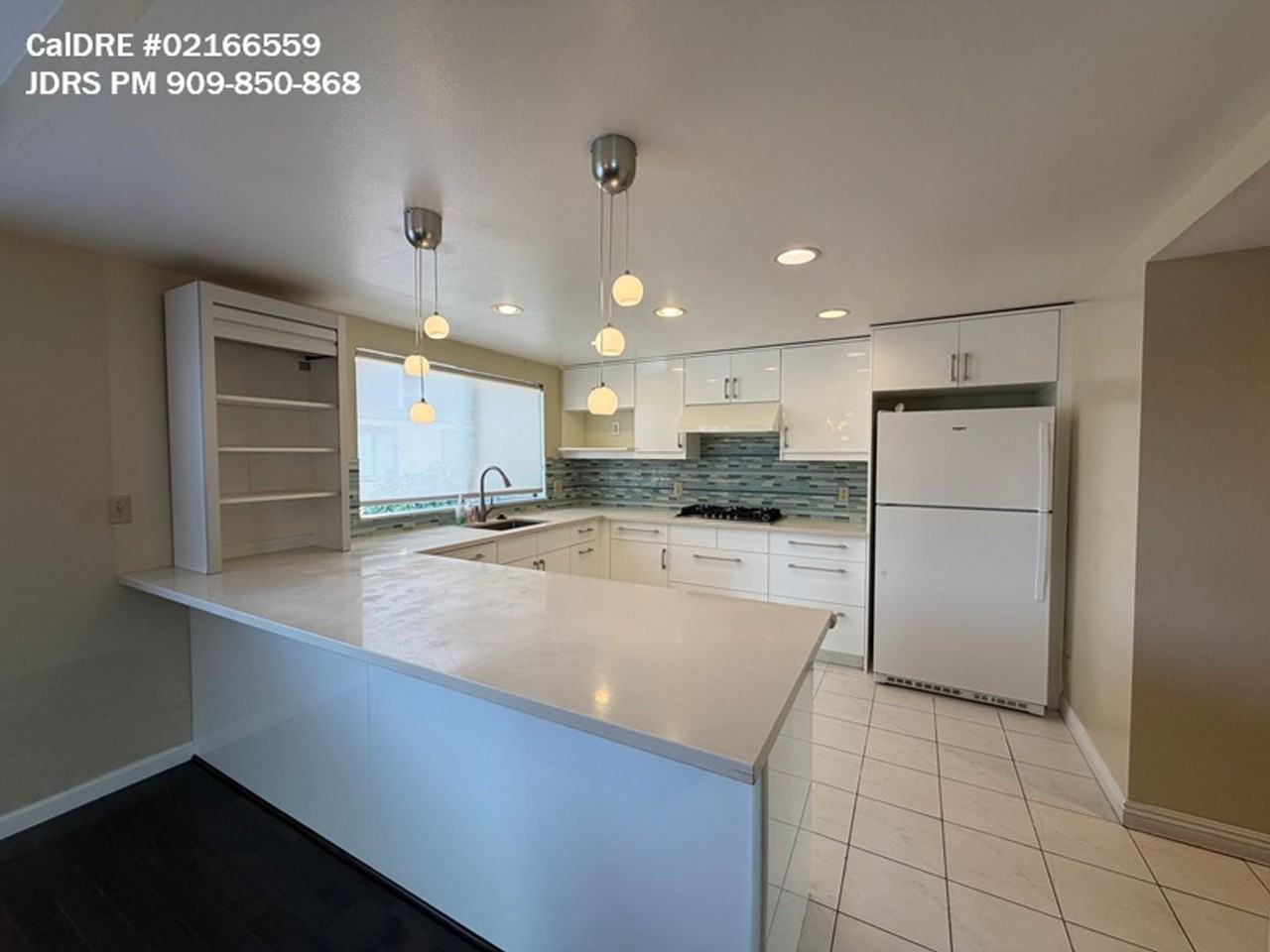 816 W Naomi Ave #10 - Photo 2 of 21
