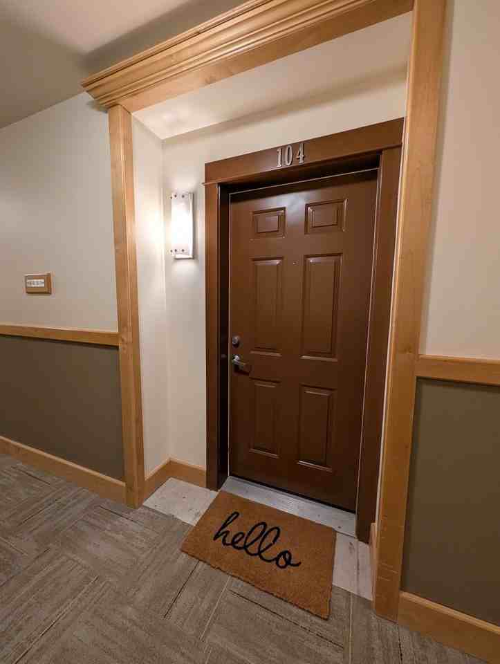 1416 Lindsay Loop #104 - Photo 2 of 11