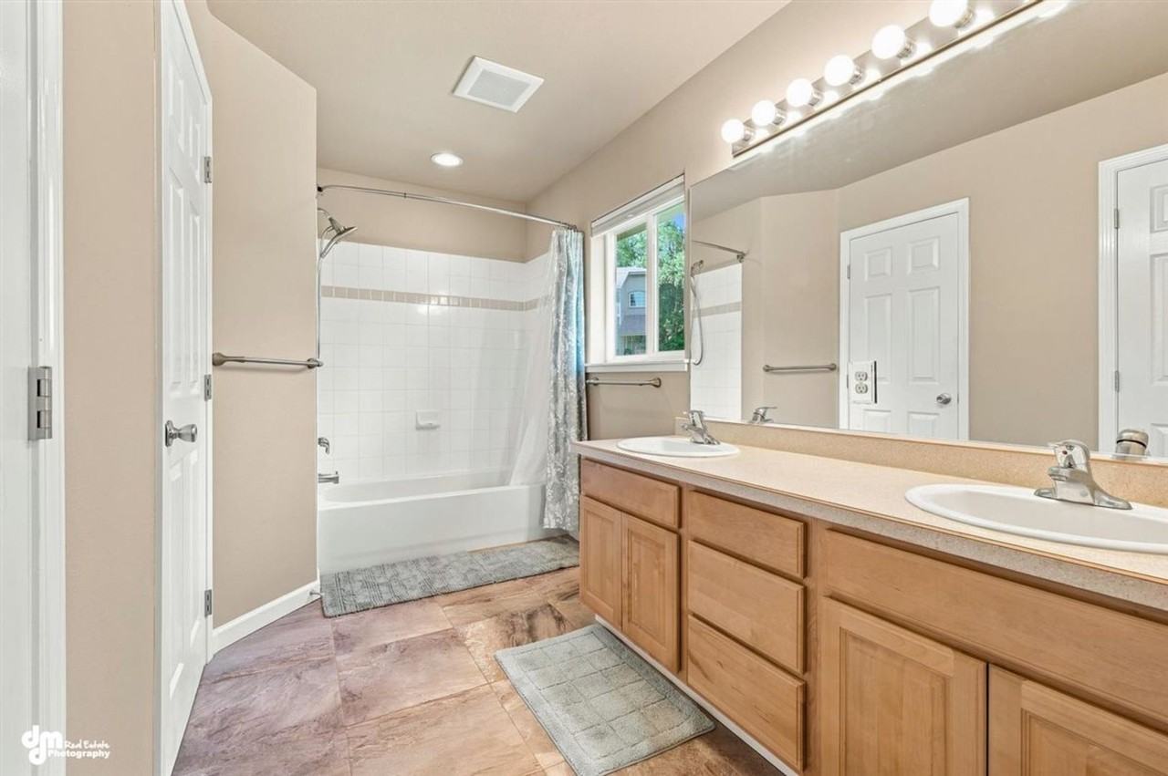 4116 E Country Fair Dr #B - Photo 7 of 20