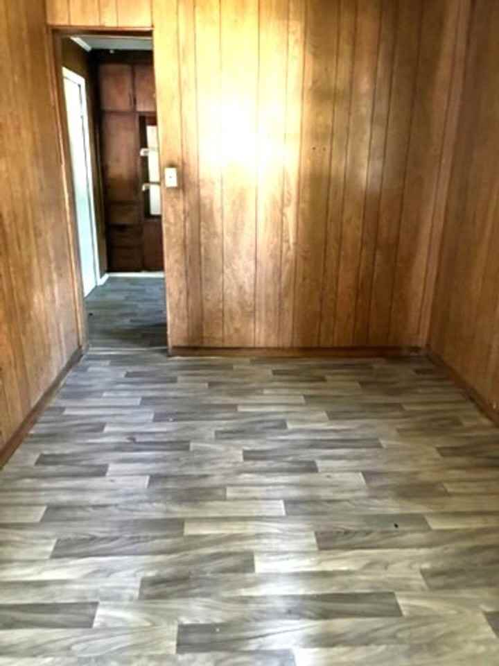 644 Parkchester Dr - Photo 3 of 9