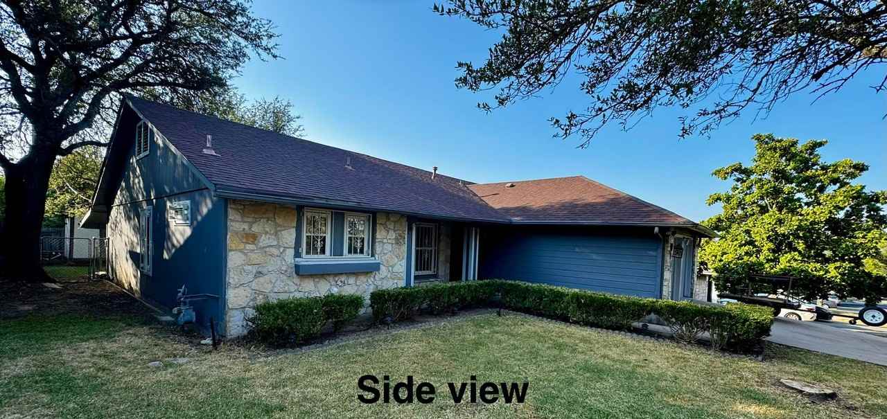 8514 Red Willow Dr - Photo 2 of 23