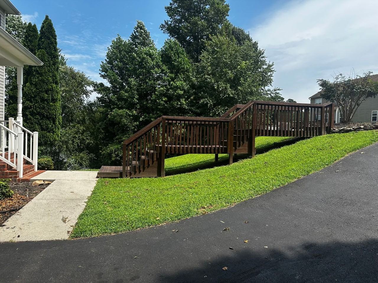 8781 Lake Jordan Ct - Photo 2 of 10