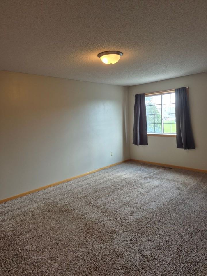 13174 Meadowood Curv Nw #23 - Photo 7 of 12