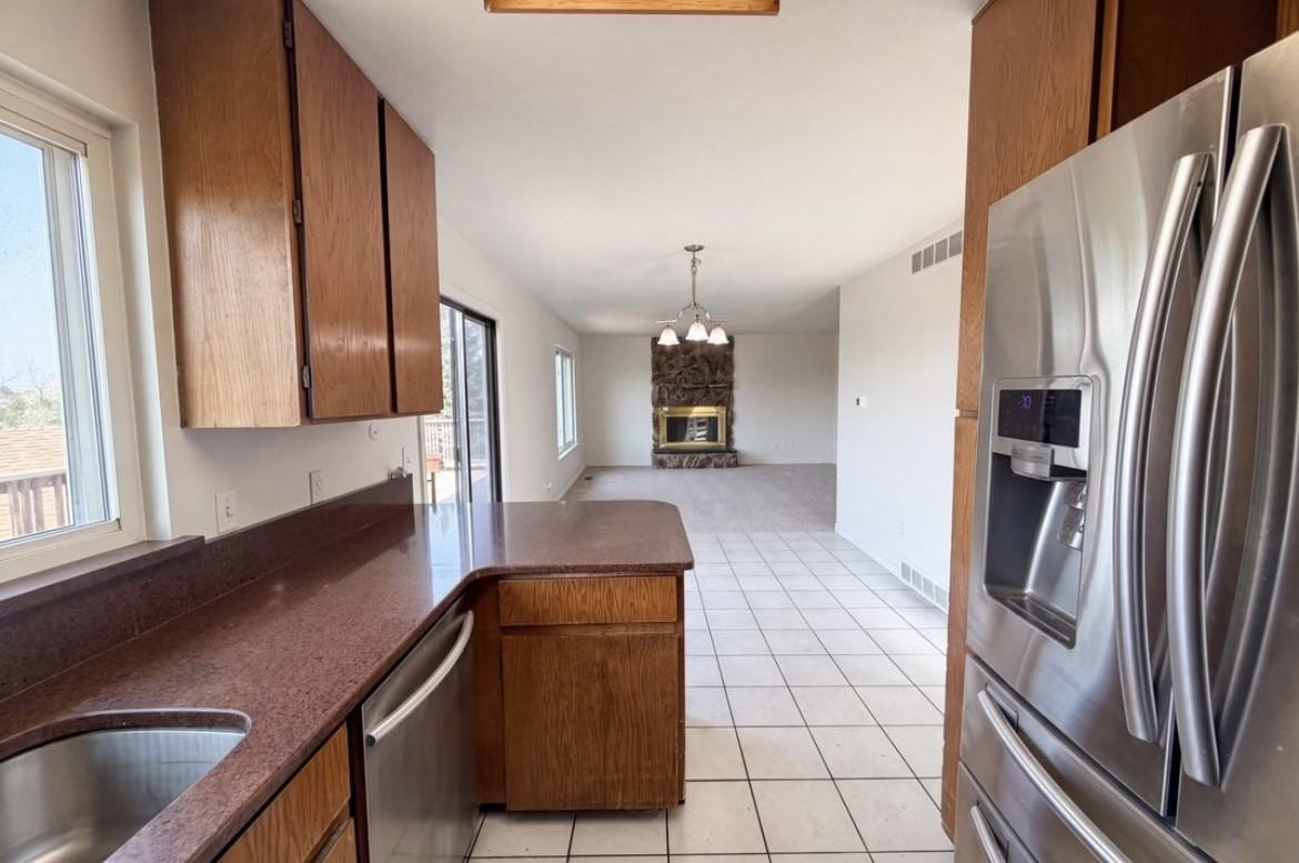 8273 West Plymouth Place - Photo 6 of 17