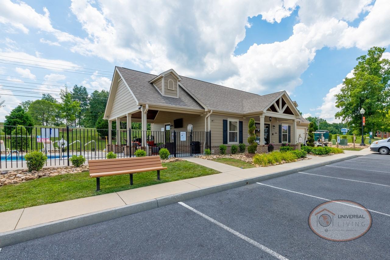Pickens Bridge Village - Photo 2 of 28
