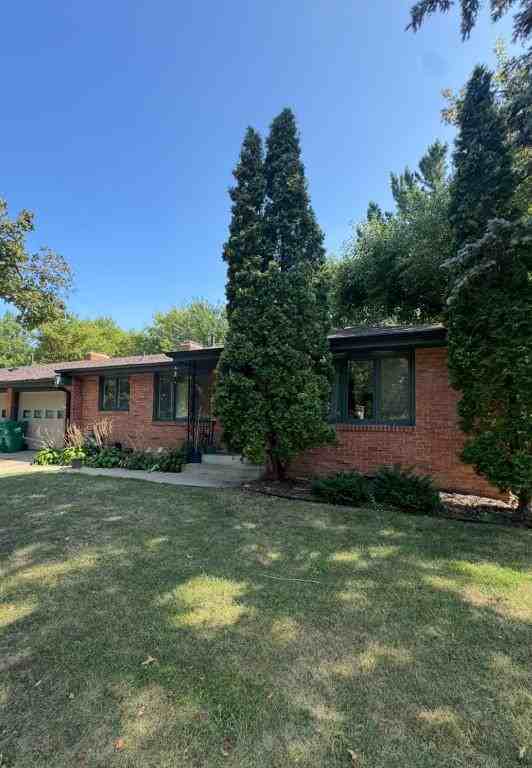 3945 W 44th St - Photo 4 of 11