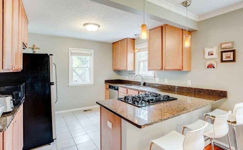 6905 Sheridan Ave S - Photo 7 of 22