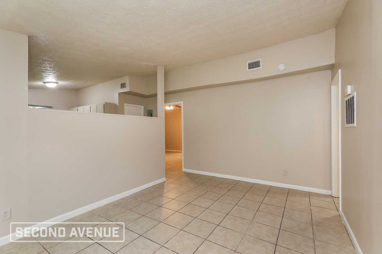 6758 Gaspar Cir E - Photo 4 of 16