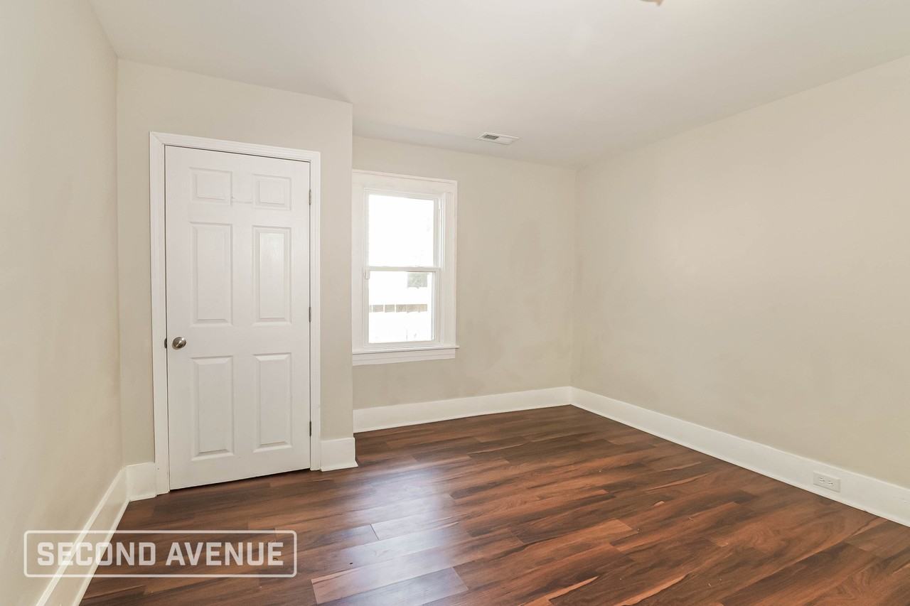 3030 Greenwood Ave - Photo 6 of 22