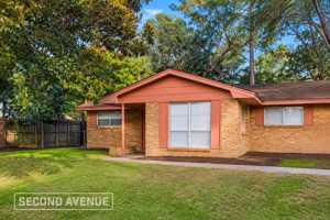 featured image of 609 Avondale Rd