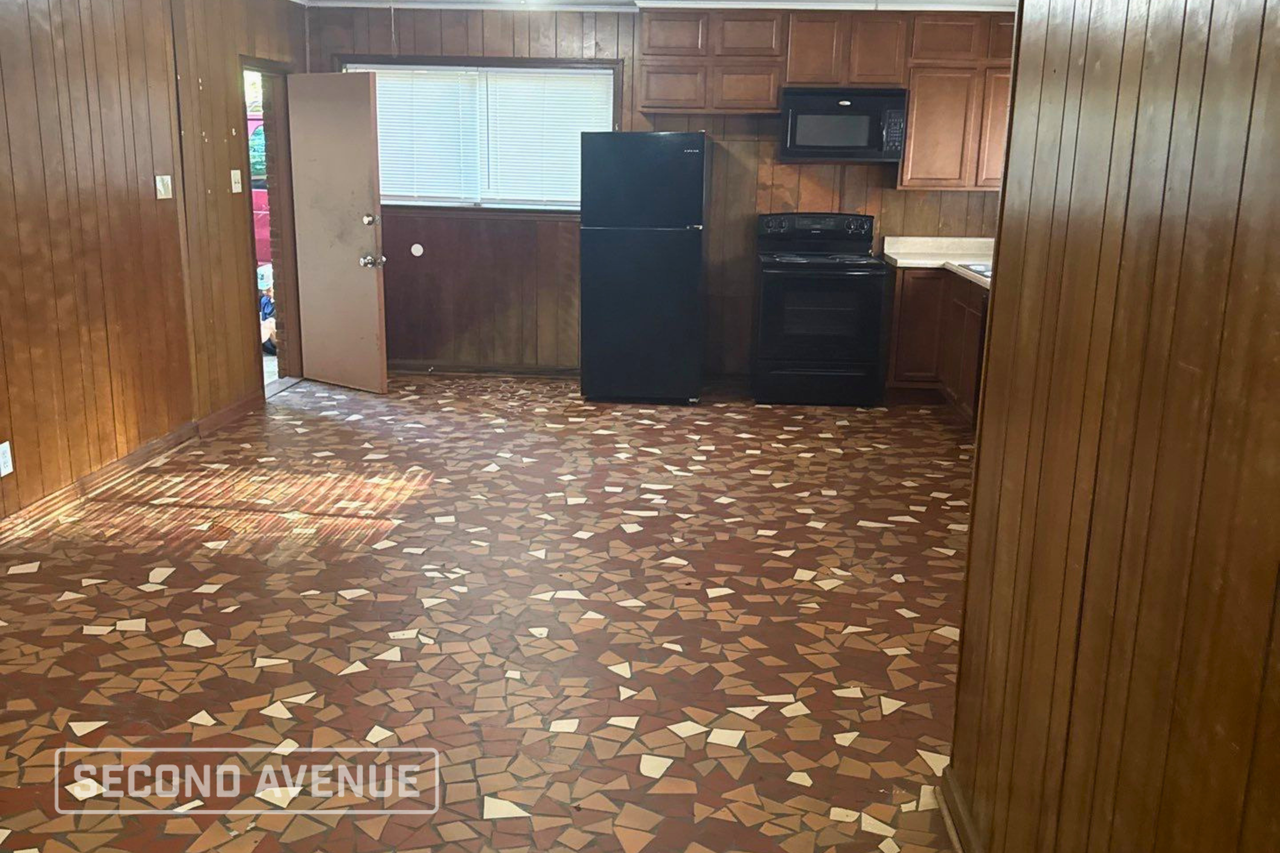 609 Avondale Rd - Photo 4 of 13