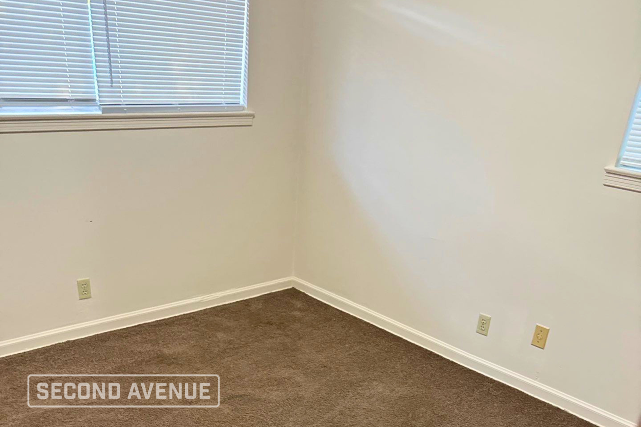 609 Avondale Rd - Photo 7 of 13